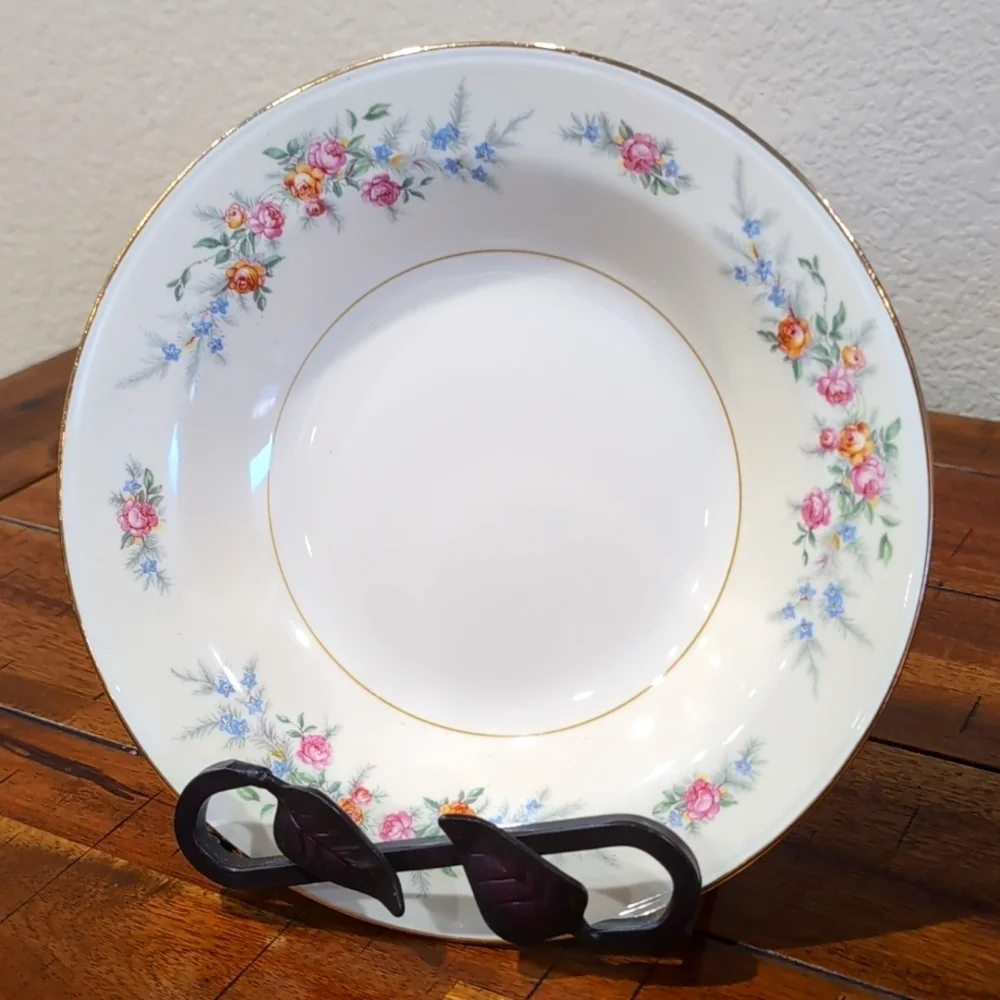 4 Vintage Homer Laughlin Eggshell Nautilus Ferndale China Rimmed Soup Bowl 8.25